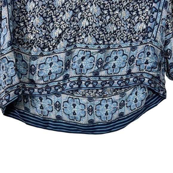 Joie Silk Blouse Blue Floral Print 174 small - Picture 3 of 16